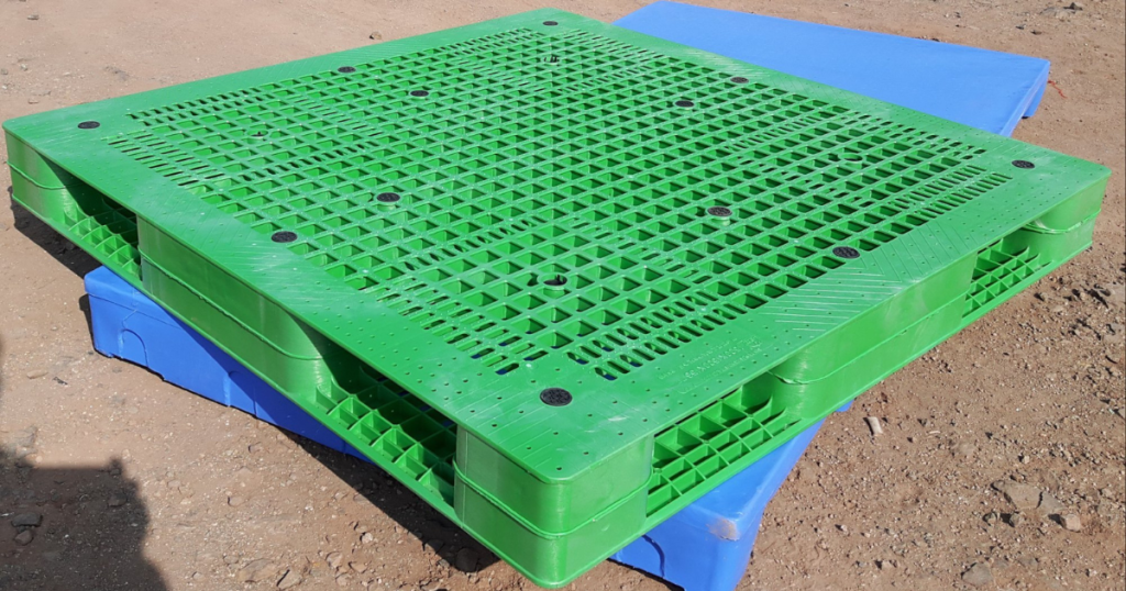 HDPE injection molded pallets